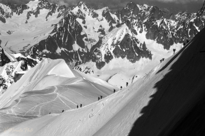 Cordée dans les Alpes (Archives argentique)
